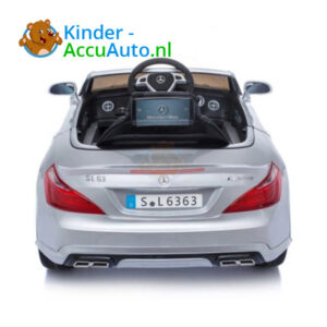 Mercedes SL63 AMG Kinderauto Zilver 3