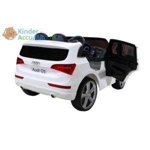 Kinder Accu Auto Audi Q5 wit 9